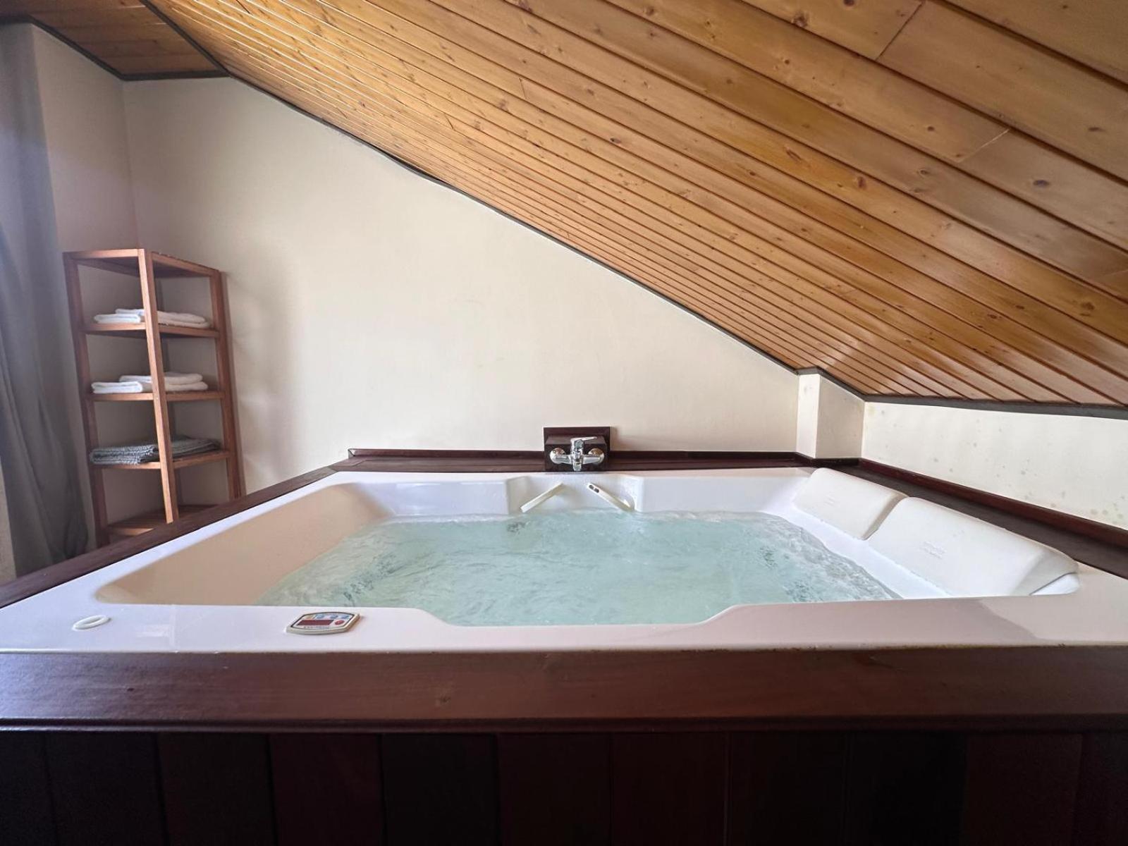 San Martín de Valdeiglesias Casa Caprichoヴィラ エクステリア 写真