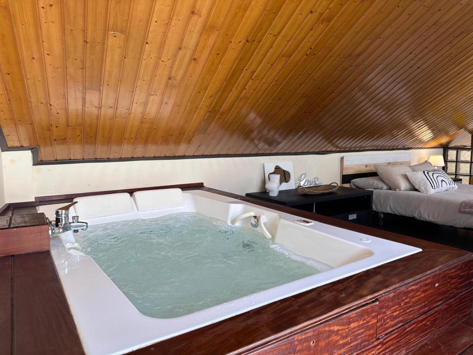 San Martín de Valdeiglesias Casa Caprichoヴィラ エクステリア 写真